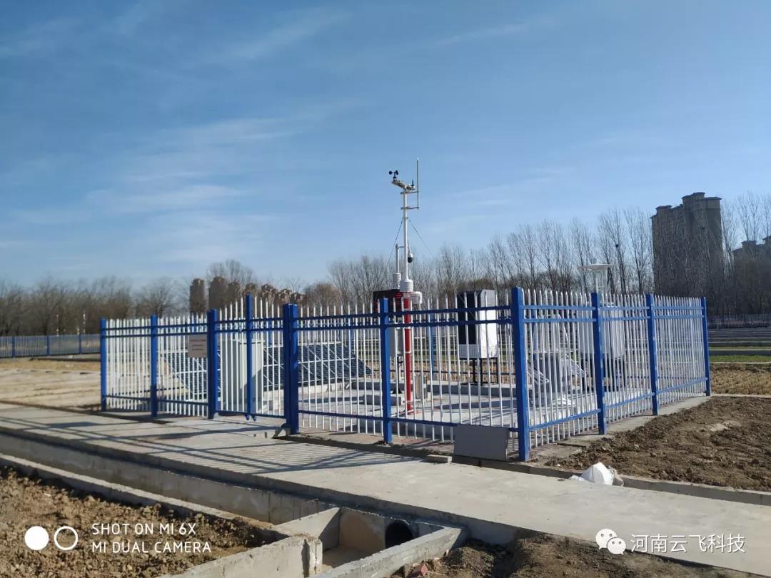 云飞科技在农科院示范基地建设的病虫害观测站
